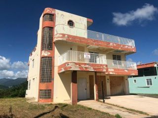 Foreclosed Home - Urb Mansiones De La Playa D36 Calle Atlantico, 00718