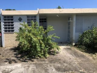 Foreclosed Home - H8 Calle 10 Vista Hermosa 1, 00791