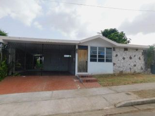Foreclosed Home - Calle 6 A1 Victor Braegger Ext, 00966