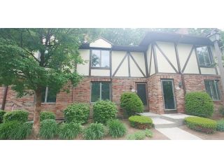 Foreclosed Home - 18 Mansion Woods Drunit B, 01001
