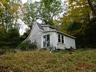 Foreclosed Home - 134 N BLANDFORD RD, 01008