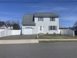 Foreclosed Home - 58 SHEPHERD ST, 01013