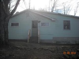 Foreclosed Home - 5 WALKER RD, 01081