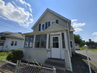 Foreclosed Home - 114 HEYWOOD AVE, 01089