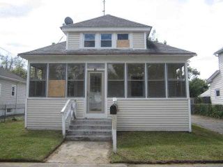 Foreclosed Home - 32 BARBER ST, 01109
