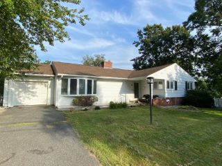 Foreclosed Home - 9 DAYTON ST, 01118