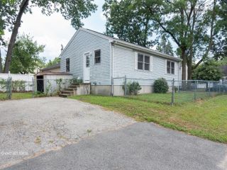 Foreclosed Home - 82 Fargo St, 01119