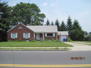 Foreclosed Home - 229 OAK ST, 01151