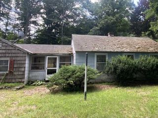 Foreclosed Home - 342 CLAYTON RD, 01222