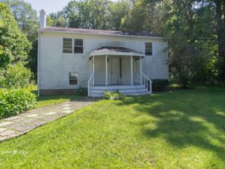 Foreclosed Home - 108 Ridge Rd, 01331