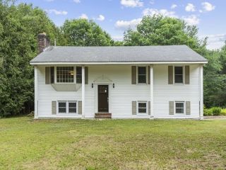 Foreclosed Home - 225 BALDWINVILLE RD, 01331