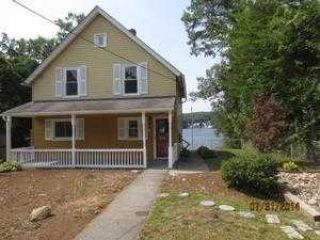 Foreclosed Home - 256 S Quinsigamond Ave, 01545