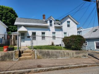 Foreclosed Home - 48 MECHANIC ST, 01562