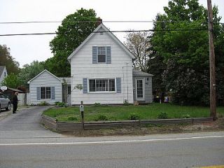 Foreclosed Home - 40 QUINEBAUG RD, 01571