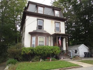 Foreclosed Home - 86 CHESTNUT ST, 01830