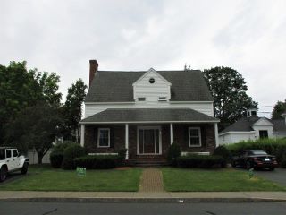 Foreclosed Home - 15 KINGSBURY AVE, 01835