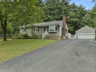 Foreclosed Home - 85 COUNTY RD, 01876