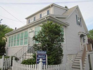 Foreclosed Home - 12 CLAREMONT ST, 02148