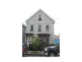 Foreclosed Home - 164 BLOOMINGDALE ST, 02150