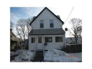 Foreclosed Home - 17 HAWTHORN AVE, 02152