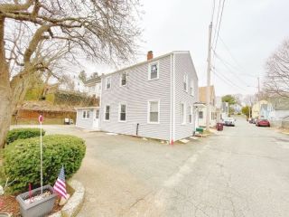Foreclosed Home - 21 SHAWMUT AVE, 02189