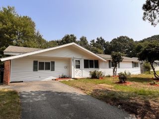 Foreclosed Home - 51 ROBERT RD, 02302