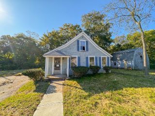 Foreclosed Home - 457 BEDFORD ST, 02333