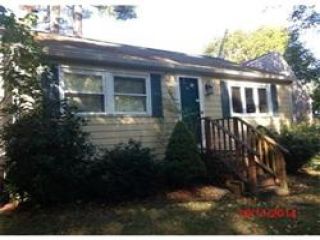 Foreclosed Home - 62 Lake Dr, 02360