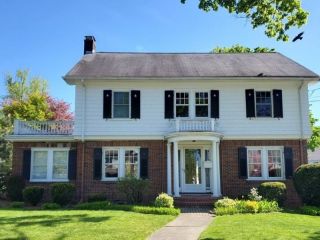 Foreclosed Home - 26 PLEASANT ST, 02465