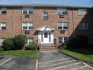 Foreclosed Home - 4 COLONIAL VILLAGE DR APT 4, 02474