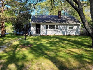 Foreclosed Home - 52 PLOUGHED NECK RD, 02537