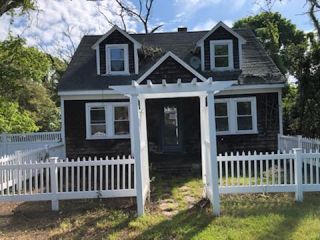 Foreclosed Home - 5 W Falmouth Hwy, 02540