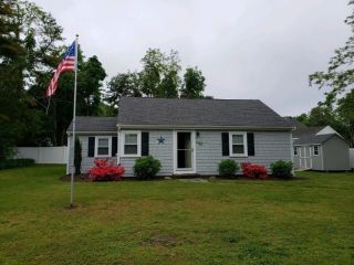 Foreclosed Home - 12 RIVER RD, 02559