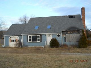 Foreclosed Home - 9 KNOLL TOP RD, 02644