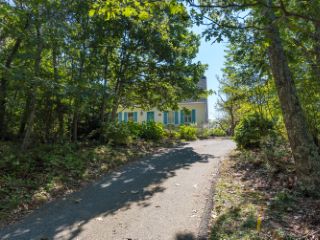 Foreclosed Home - 853 ROUTE 28, 02646