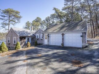 Foreclosed Home - 544 OLD CHATHAM RD, 02660