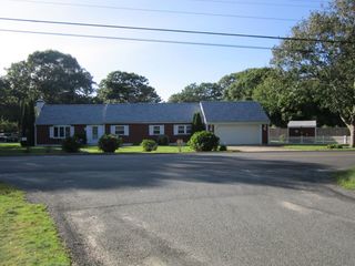 Foreclosed Home - 11 HIGH BANK RD, 02664
