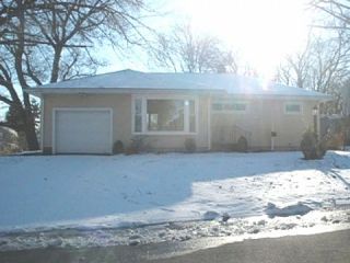 Foreclosed Home - 219 GRANDVIEW AVE, 02726