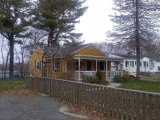 Foreclosed Home - 12 ALDEN AVE, 02747