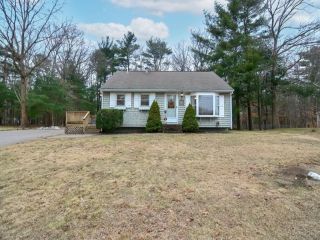 Foreclosed Home - 40 PAUL REVERE TER, 02780