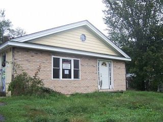 Foreclosed Home - 1567 PLAINFIELD PIKE, 02815