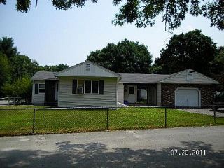 Foreclosed Home - 14 GREENWOOD AVE, 02816