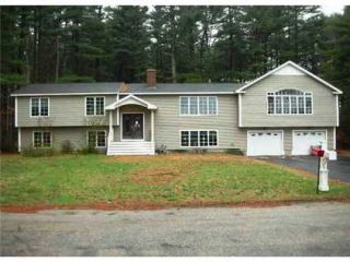 Foreclosed Home - 11 PINE TREE LN, 02817