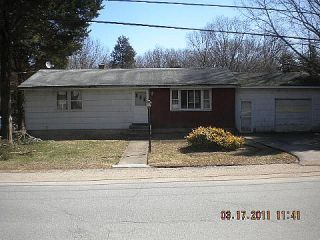 Foreclosed Home - 22 PINECREST DR, 02822