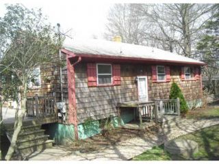 Foreclosed Home - 25 W MAIN RD, 02837
