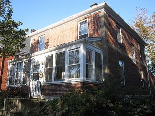Foreclosed Home - 492 BROADWAY, 02840