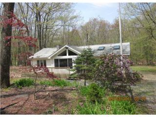 Foreclosed Home - 87 TOWER HILL RD, 02864