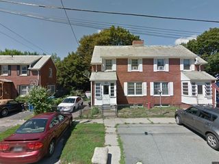 Foreclosed Home - 152 LONSDALE MAIN ST, 02865