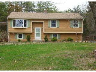 Foreclosed Home - 31 W SHANNOCK RD, 02875