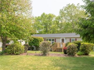 Foreclosed Home - 411 LEISURE DR, 02879